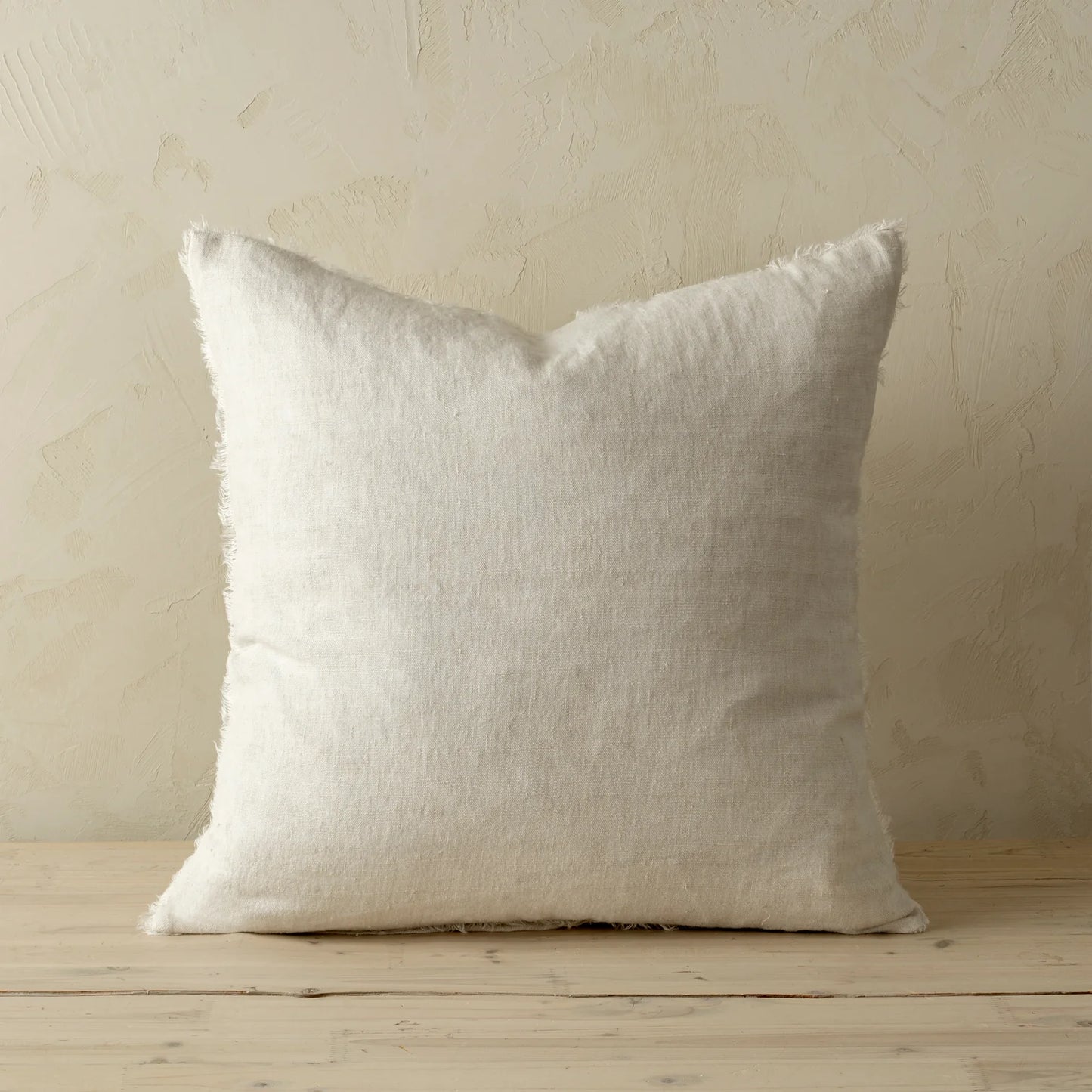 Glacier Lina Linen Pillow