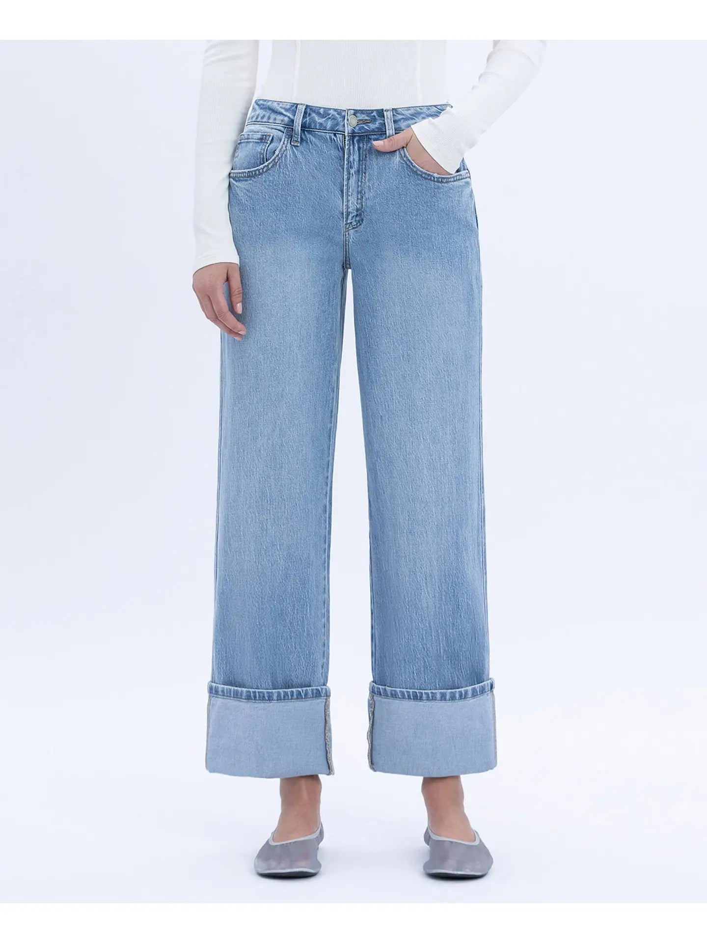 Super High Rise Cuffed Baggy Straight Jeans