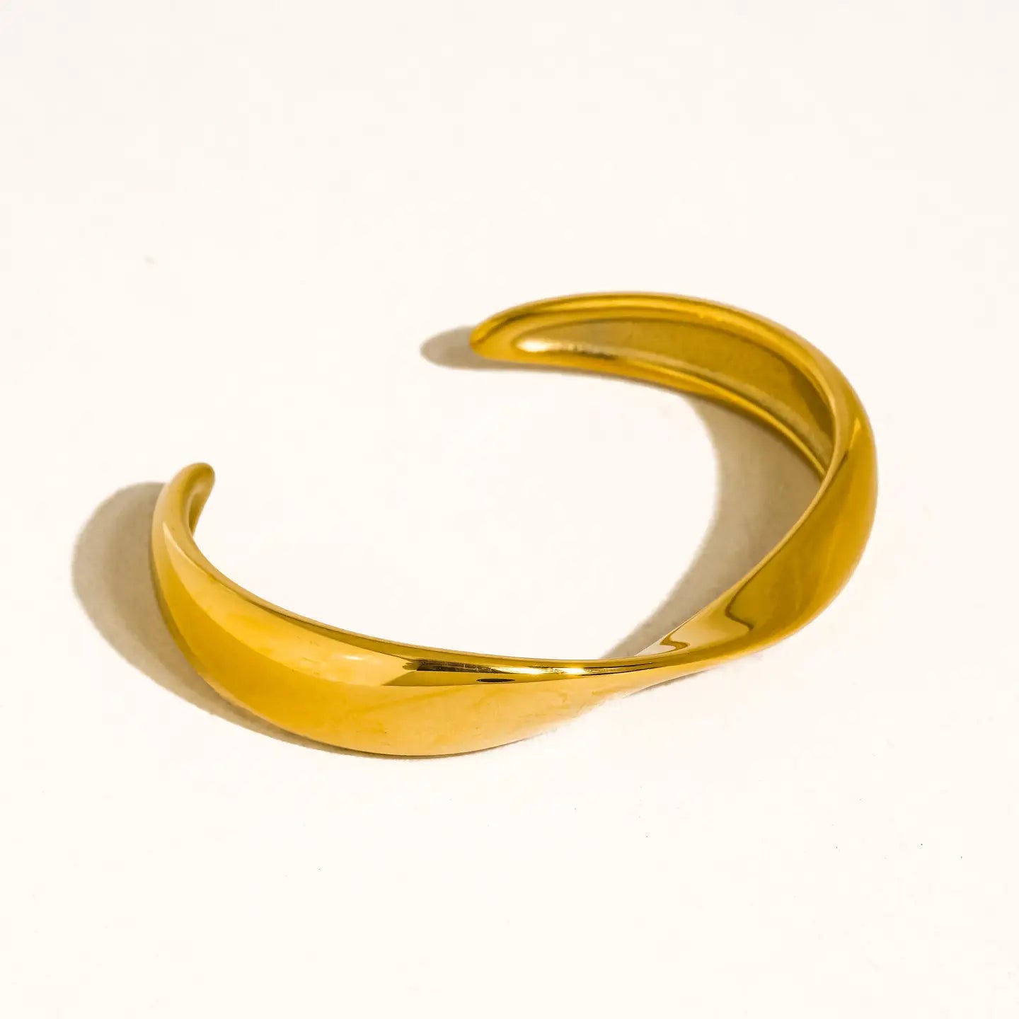 The Jordan Twist Bangle