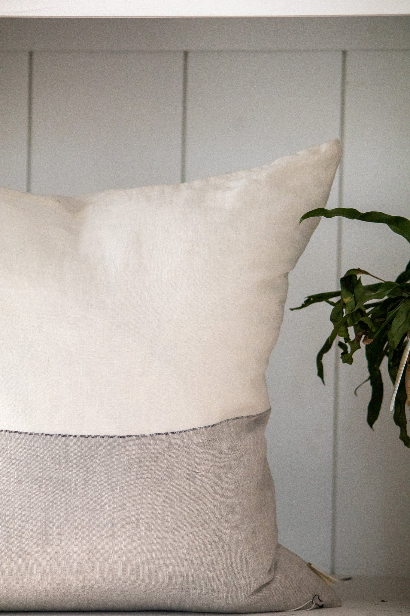 Astrid Linen Pillow