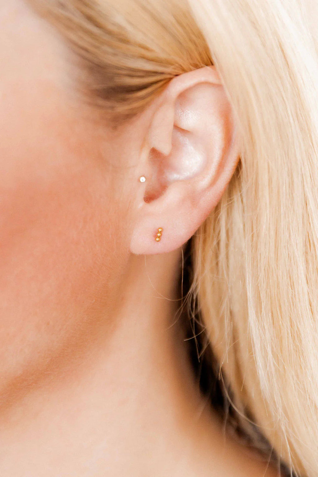 Tara Gold Screwback Stud Earrings