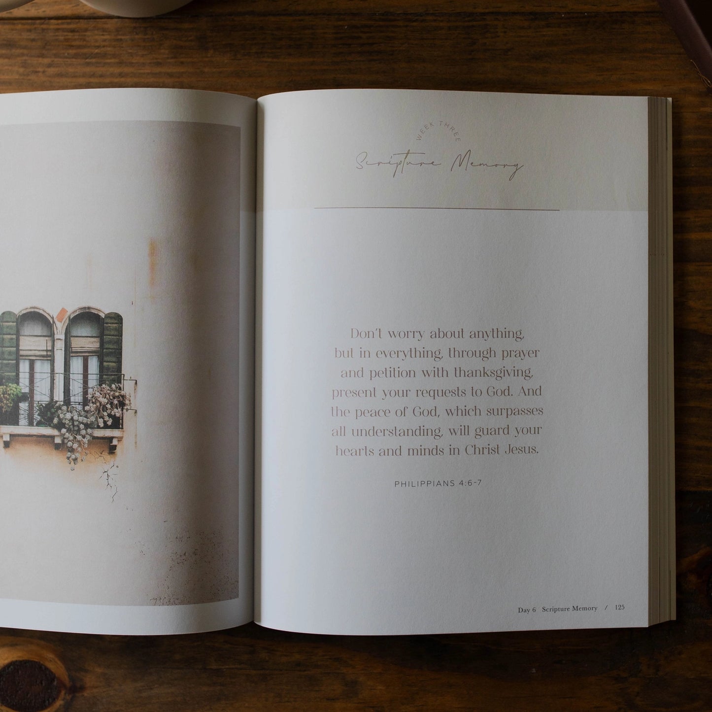 Pray Cultivating A Passionate Practice of Prayer Devotional