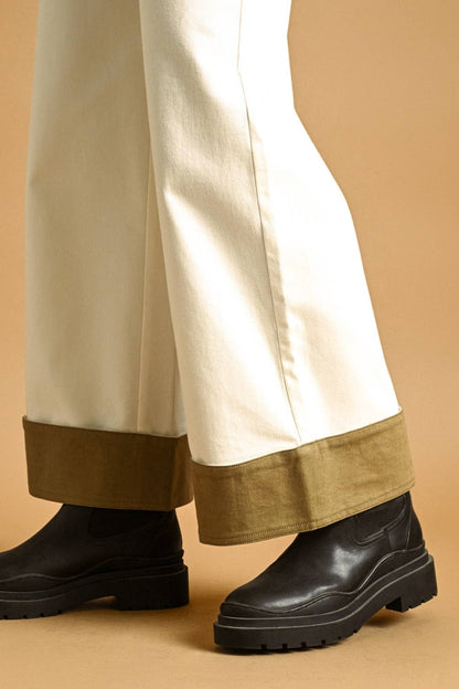 Contrast Cuff Wide-Leg Jeans