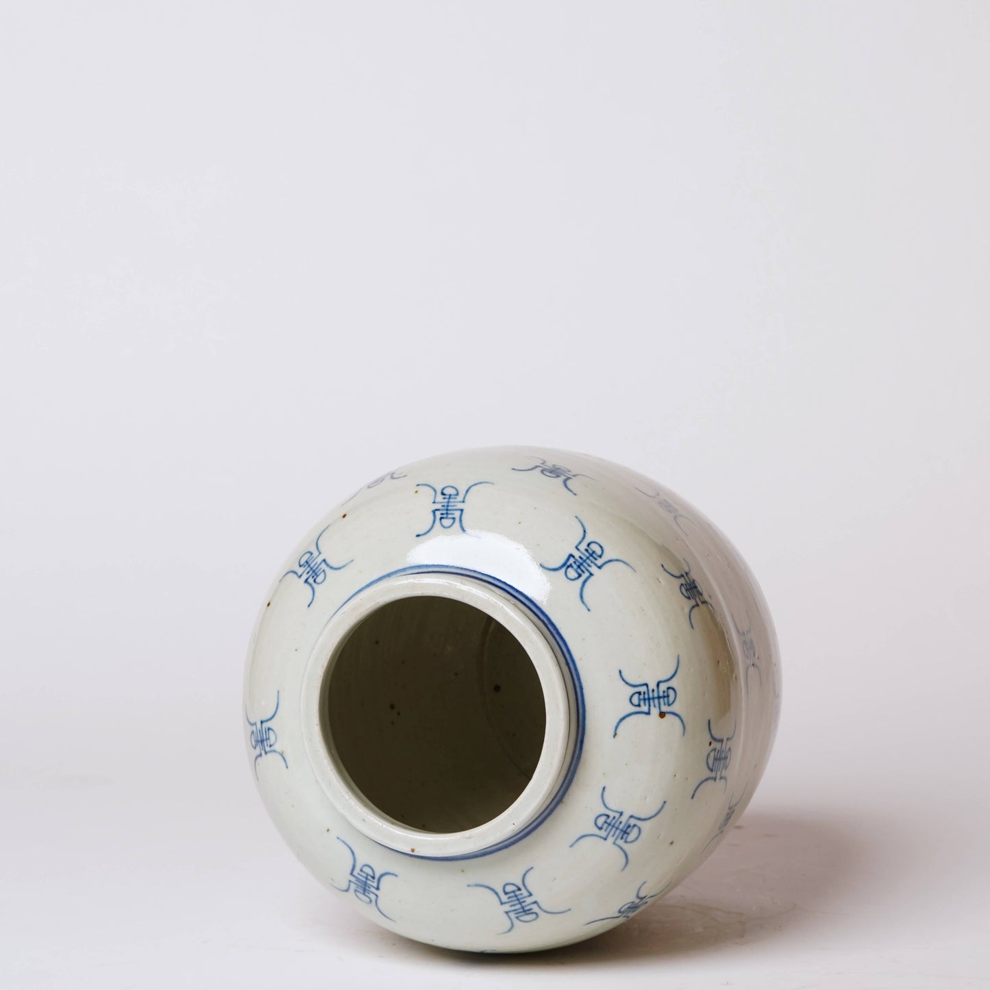 Camellia Heirloom Porcelain Vase i