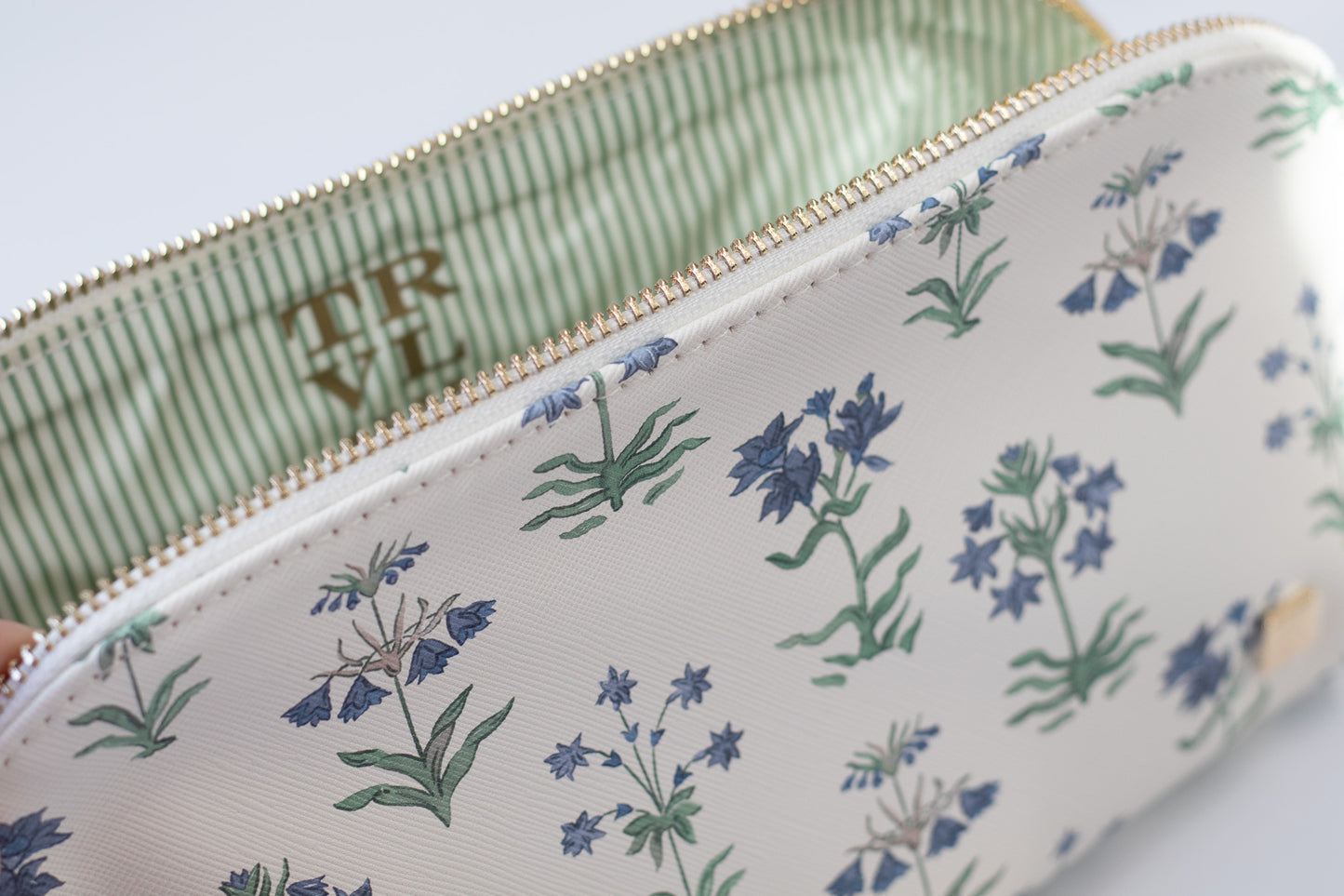 Large Luxe Cosmetic Case