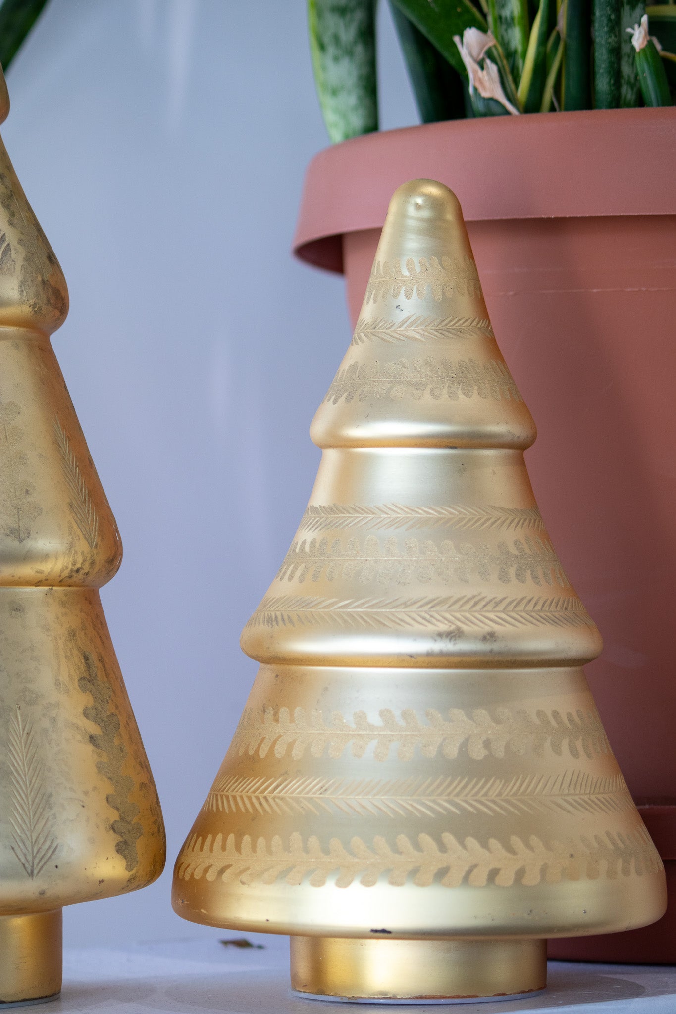 Small Goldleaf Light-up Christmas Tree