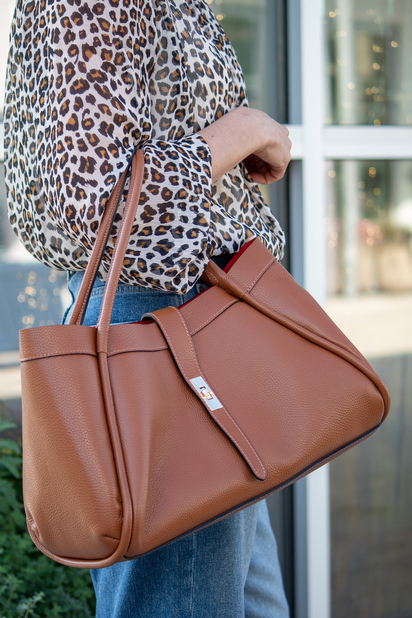 The Chestnut Lock Tote