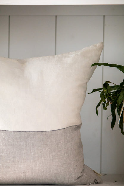 Astrid Linen Pillow
