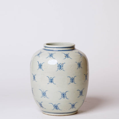 Camellia Heirloom Porcelain Vase i