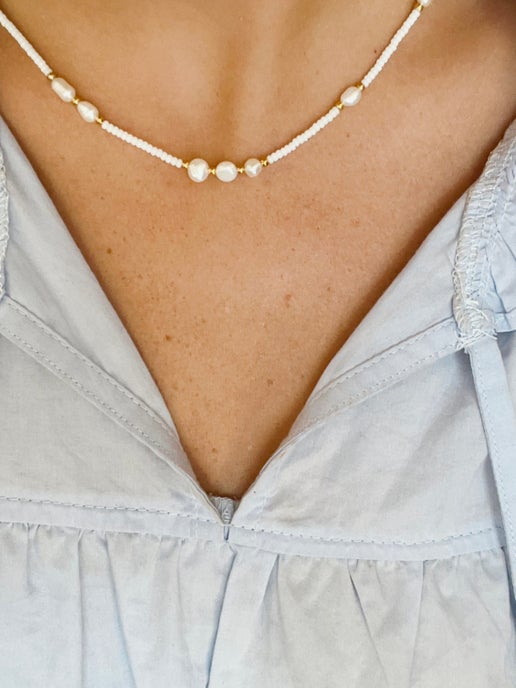 Dainty Pearl Necklace